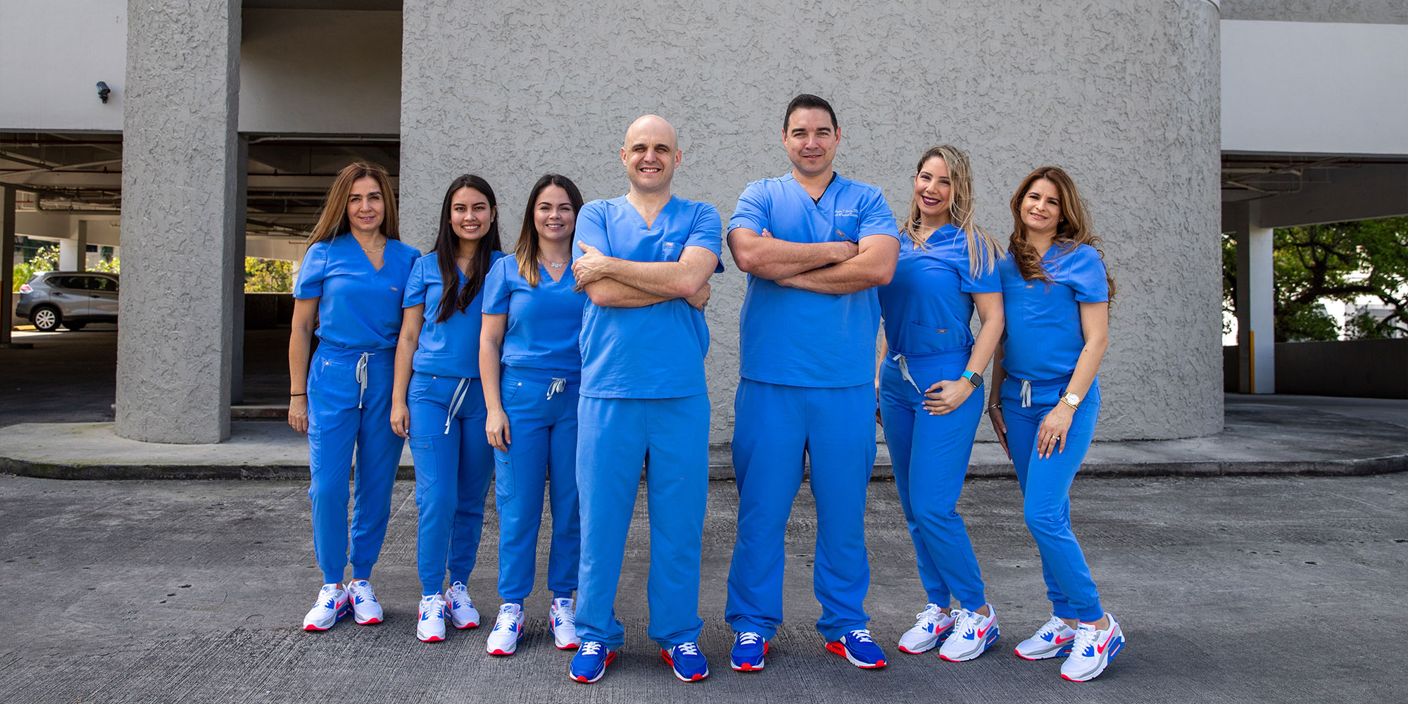 Dr. Implant Team